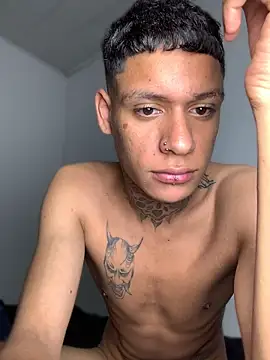 XXX chat uživo modela sebas_cadavid