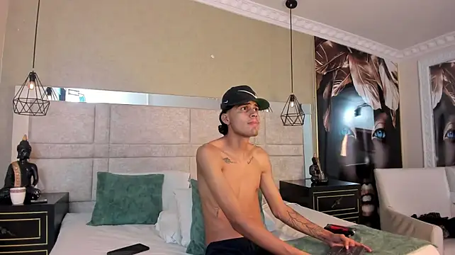 IvanJackson Live XXX Chat