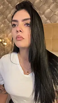 XXX chat uživo modela AliceRitter