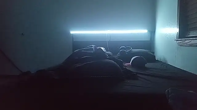 stoner_420 live XXX chat