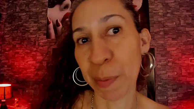 SamanttaMilf live XXX chat