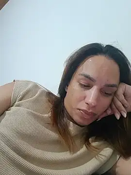 ofjuliaa Adlı Modelin Canlı XXX Sohbeti