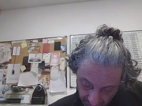 XXX chat uživo modela Petebulimia