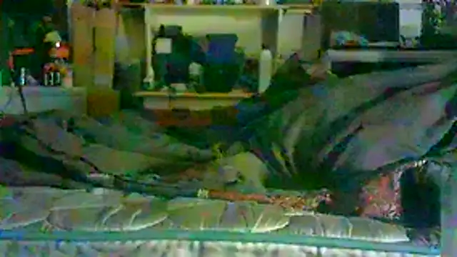 Chatroom XXX en direct de CR3M3_FIR3
