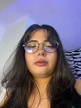 Morvane_Midnight's Live XXX Chat