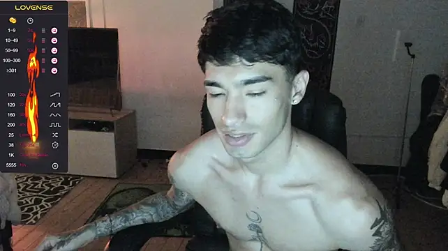 Damon__333 Chat XXX in diretta