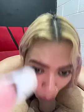 Hotkatii Adlı Modelin Canlı XXX Sohbeti