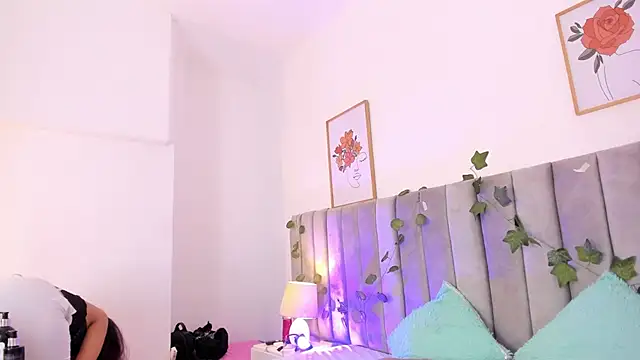 naomiii__ Webcam Show