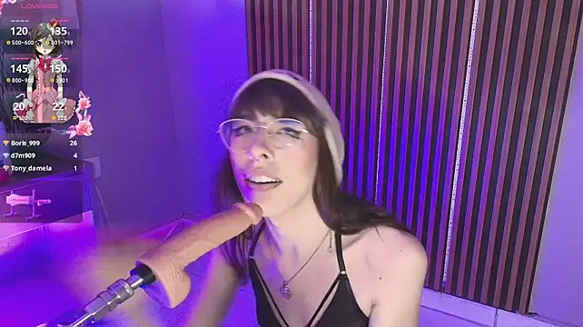 Živý XXX chat kattt_cut