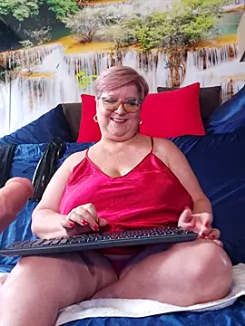 QueenPammy1 Live XXX-Chat