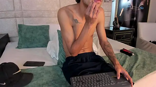 IvanJackson Live XXX-chat