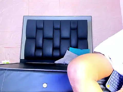 Papi_95 Live XXX Chat
