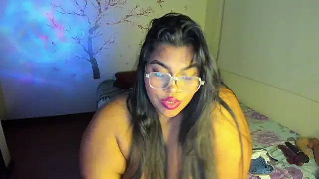 Nayara_05 Live XXX-Chat