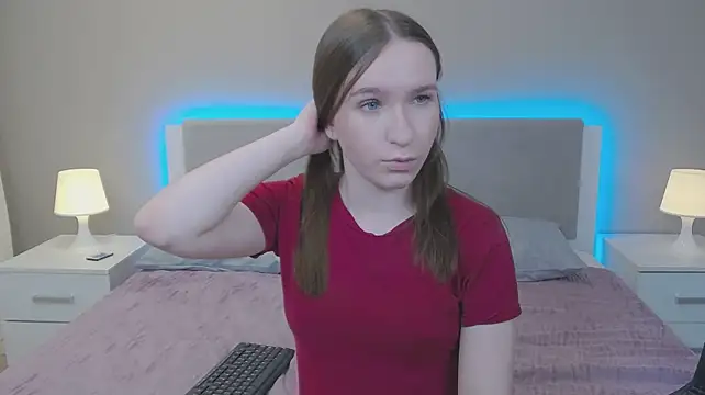 Chat +18 de MarliinNova ao vivo