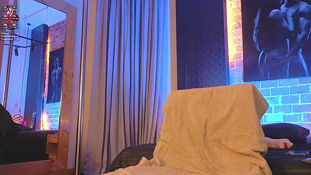 XXX chat uživo modela GrayAndrews