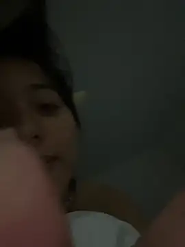 แชท XXX สดของ Nhefertary