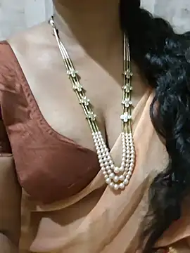 SubhadraTelugu's Live XXX Chat