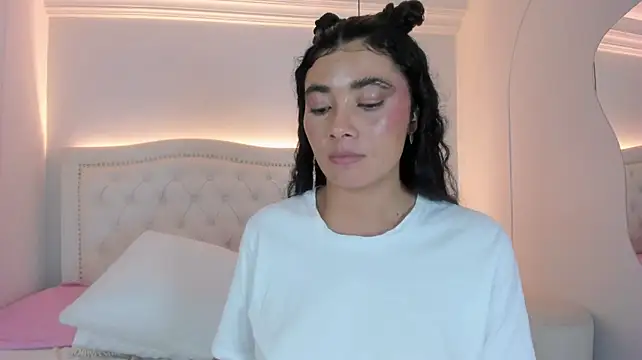 Živý XXX chat emilly_duque