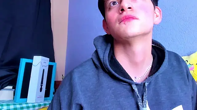 BastianLeoniis – Live XXX-chat