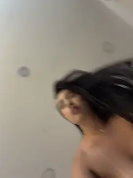 IvonneOwenのライブXXXチャット