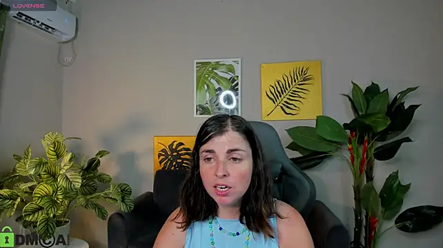 MartaEdams' Live XXX Chat