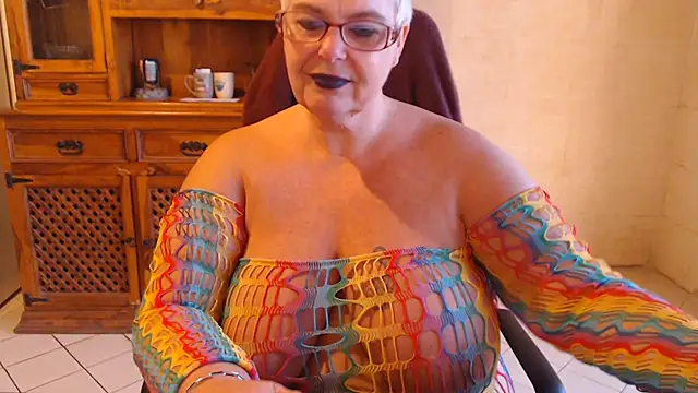 Živý XXX chat MISS_LINDAH
