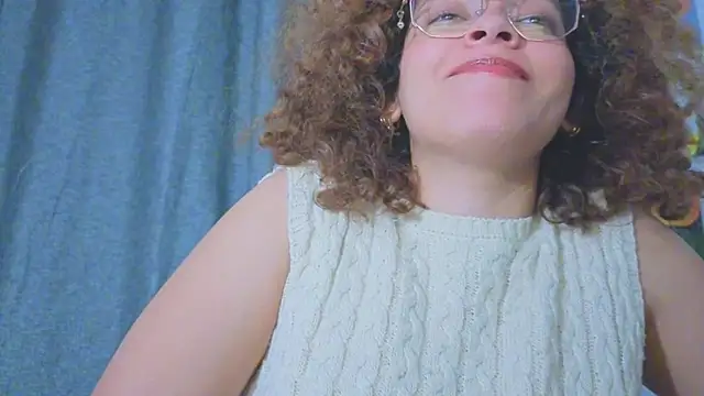 Ada_gales_'s Live XXX Chat