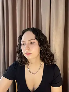 XXX chat uživo modela Kelen_Vey