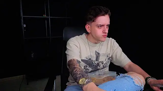 FelixStarkk 라이브 XXX 채팅