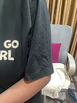 Živý XXX chat Lucky_Flora