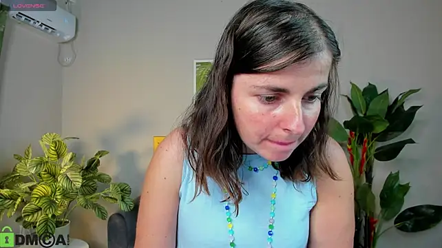 MartaEdams Adlı Modelin Canlı XXX Sohbeti