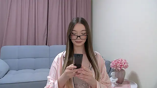 MilyBily 现场XXX聊天