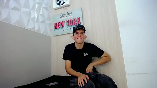 Chat XXX en directo de JaxBlue_