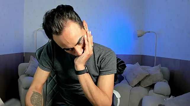 axel_deviln Live XXX chat