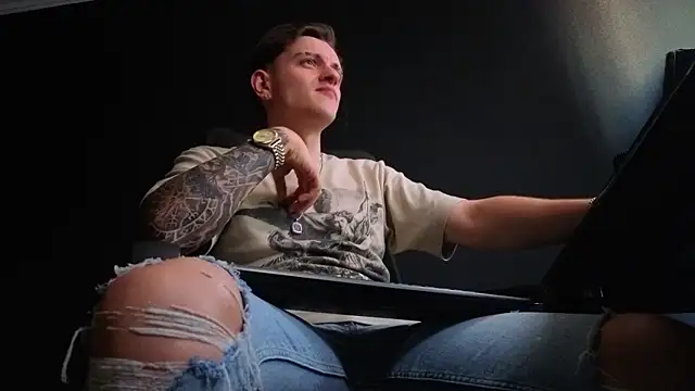 FelixStarkk Live XXX-chat