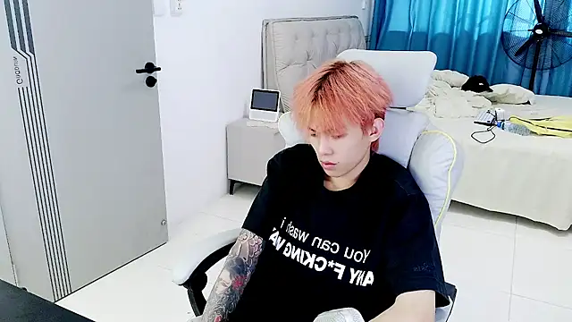 KPL-11's Live XXX Chat
