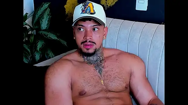 Онлайн чат XXX Stiven_collins