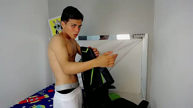 RyanFlirty's Live XXX Chat