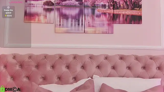 MayaSpringX's Live XXX Chat