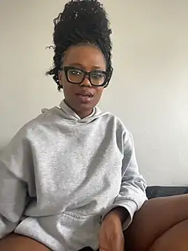 Moonzy777 Chat XXX live