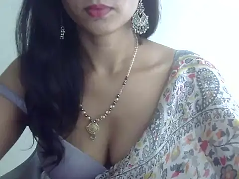 Laila_Cute 现场XXX聊天