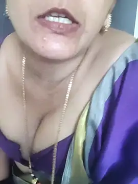 הופעת וובקאם של Raashi_15