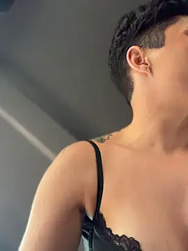LukeLouHarvey's Live XXX Chat