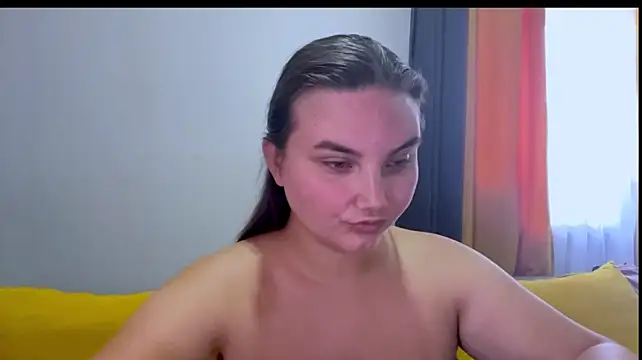 Dreamyblushfairy Adlı Modelin Canlı XXX Sohbeti