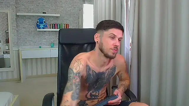 JonahShaw Live XXX-Chat