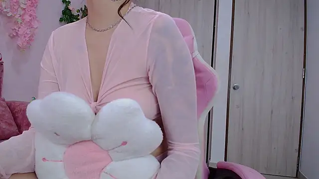 Czat XXX na żywo – Bella__storm
