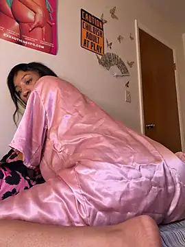 LeBimbo Adlı Modelin Canlı XXX Sohbeti