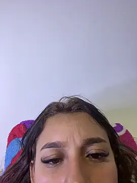 liahot69's Live XXX Chat