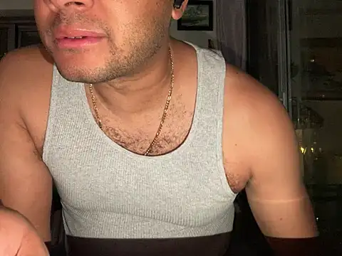 Živý XXX chat ThickDick_Daddy
