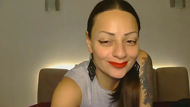 AbbyDickinson96's Live XXX Chat